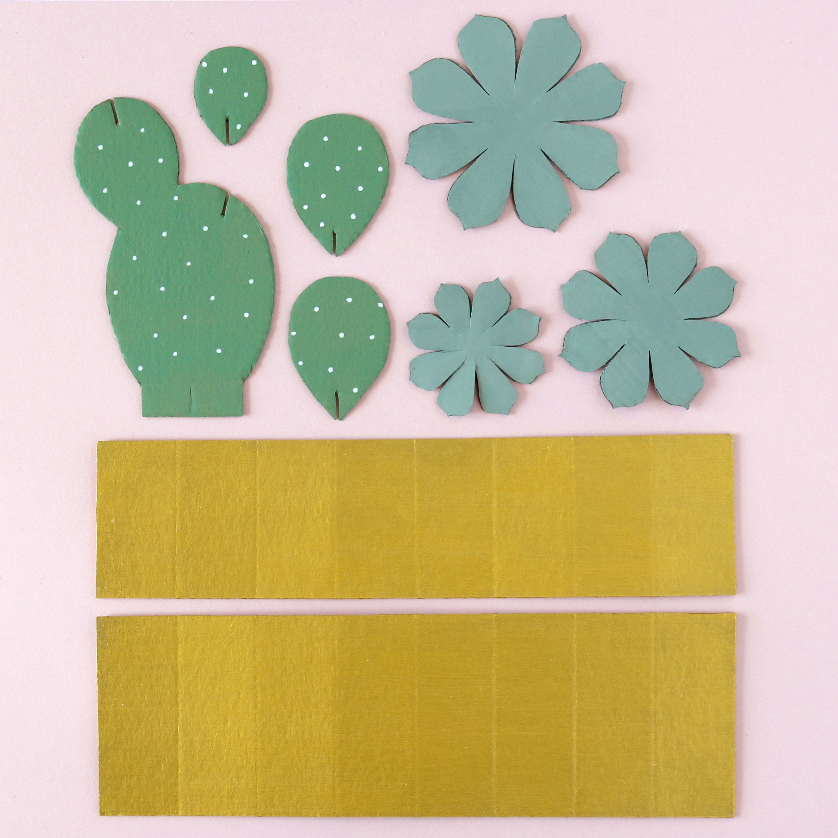 DIY Cardboard Paper Cactus and Succulents